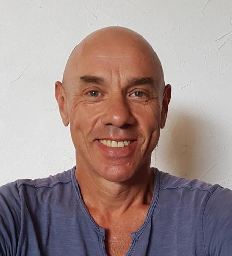 Psychotherapeute-magnétiseur-médium-voyant-flamme jumelle